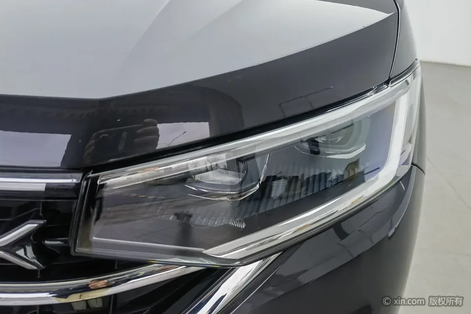 Volkswagen Tayron Tanyue 2023 330TSI 2WD Luxury Plus Advanced Edition 2023 — миниатюра 2