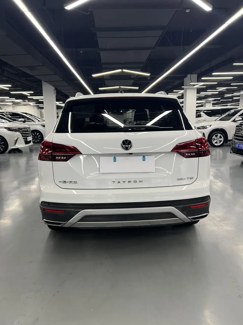 Volkswagen Tayron Tanyue 2022 280TSI 2WD Luxury Smart Edition 2022 — миниатюра 2