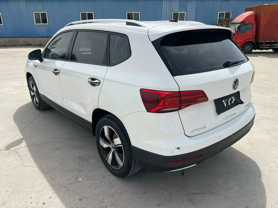 Volkswagen Tharu tuyue 2022 280TSI 2WD Fashion Edition 2022 — thumbnail 4