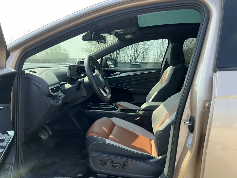 Volkswagen ID.4 Crozz long battery life PURE+ 2022 — миниатюра 4