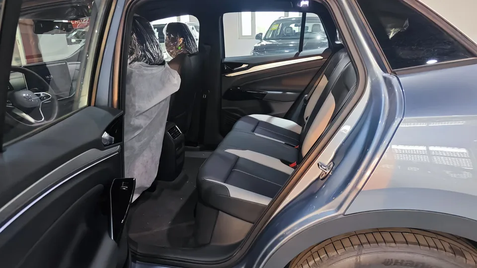 Volkswagen ID.4 Crozz Pure Edition 2026 — миниатюра 3