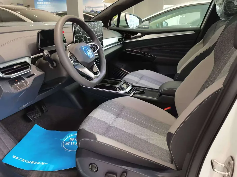 Volkswagen ID.4 Crozz Pure Edition 2026 — миниатюра 2