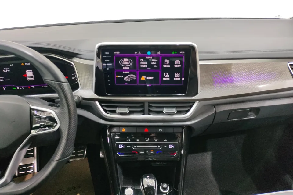 Volkswagen T-Roc 300TSI DSG Chenguang Edition 2023 — миниатюра 4