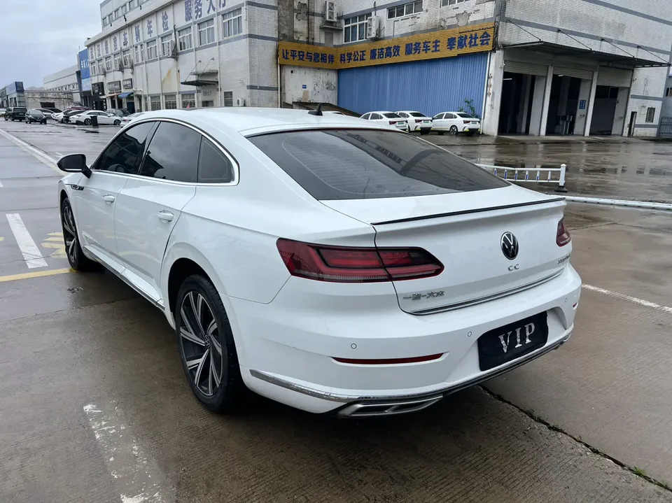 Volkswagen Arteon Volkswagen CC 2023 330TSI Dazzling Edition 2023 — миниатюра 2