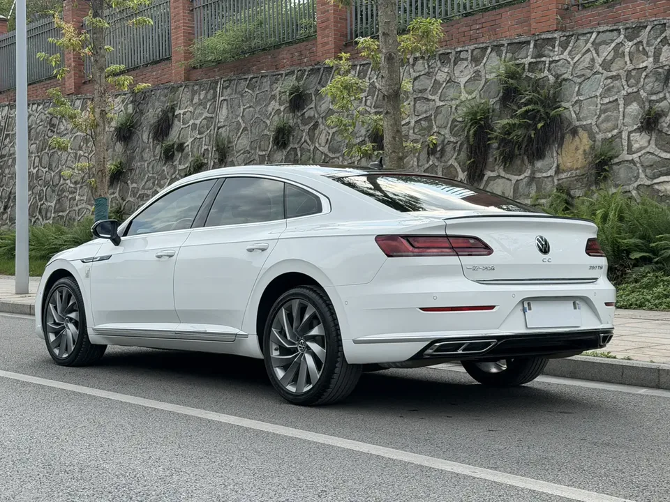 Volkswagen Arteon CC 2023 Volkswagen CC 2023 380TSI Eye-catching Edition 2024 — thumbnail 4
