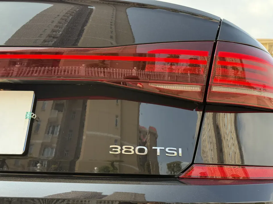Volkswagen Passat Passat 2025 Outstanding Model 380TSI Longteng Edition 2025 — миниатюра 3