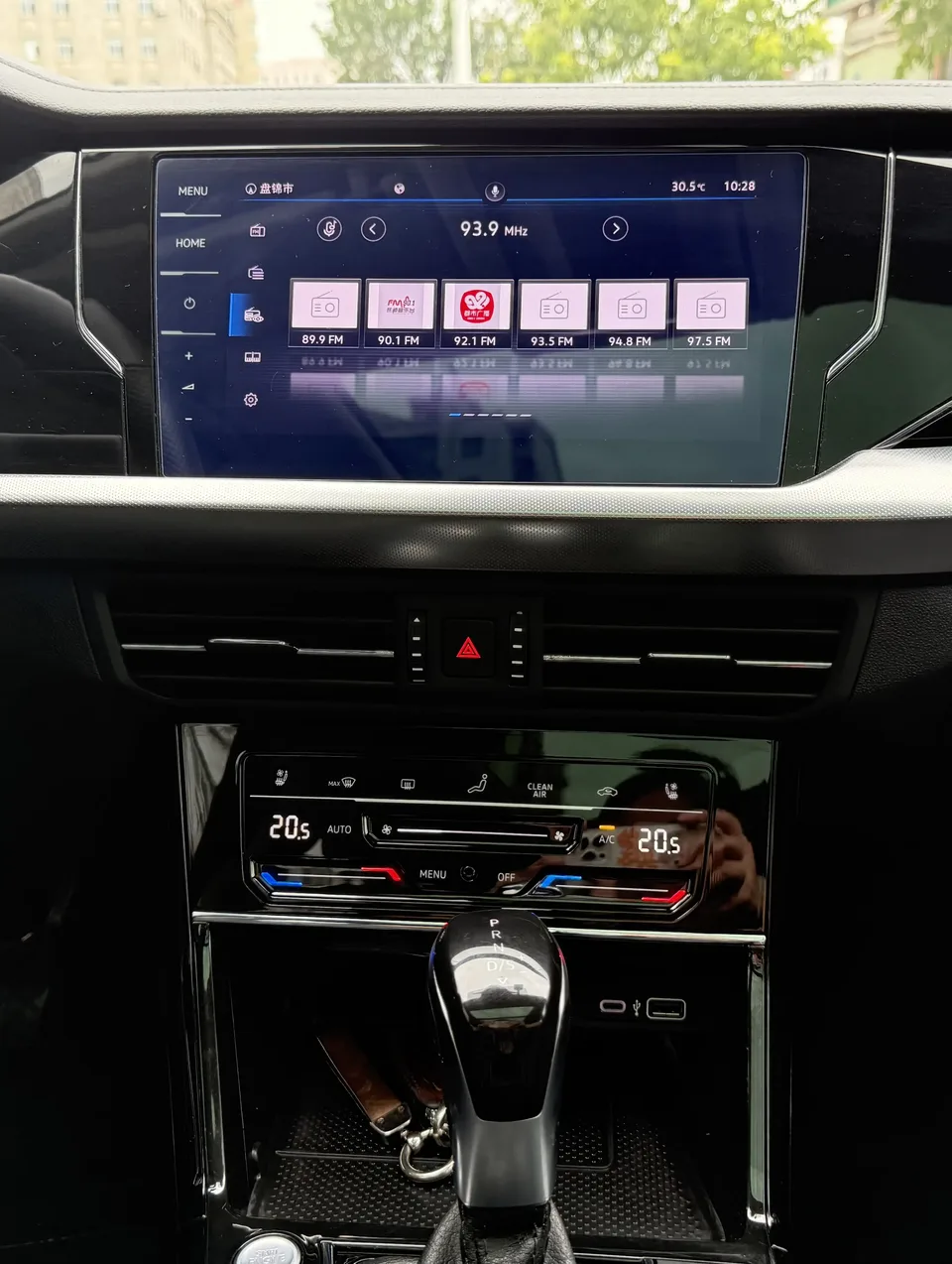 Volkswagen Passat facelift 330TSI luxury version 2023 — миниатюра 5