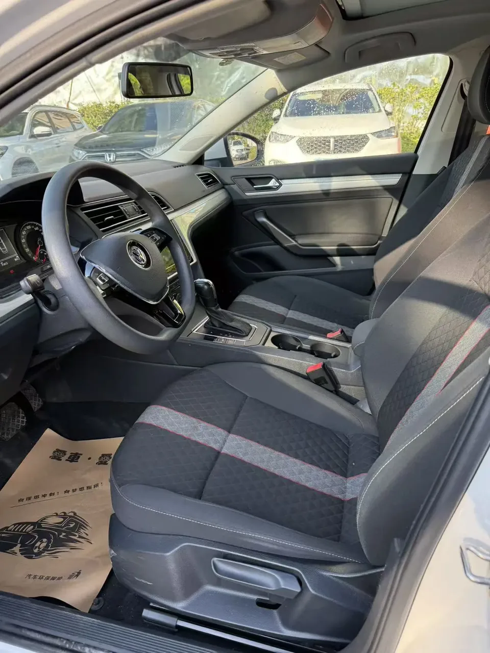 Volkswagen Lamando Lingdu 2019 230TSI DSG Fashion Edition National VI 2022 — миниатюра 5