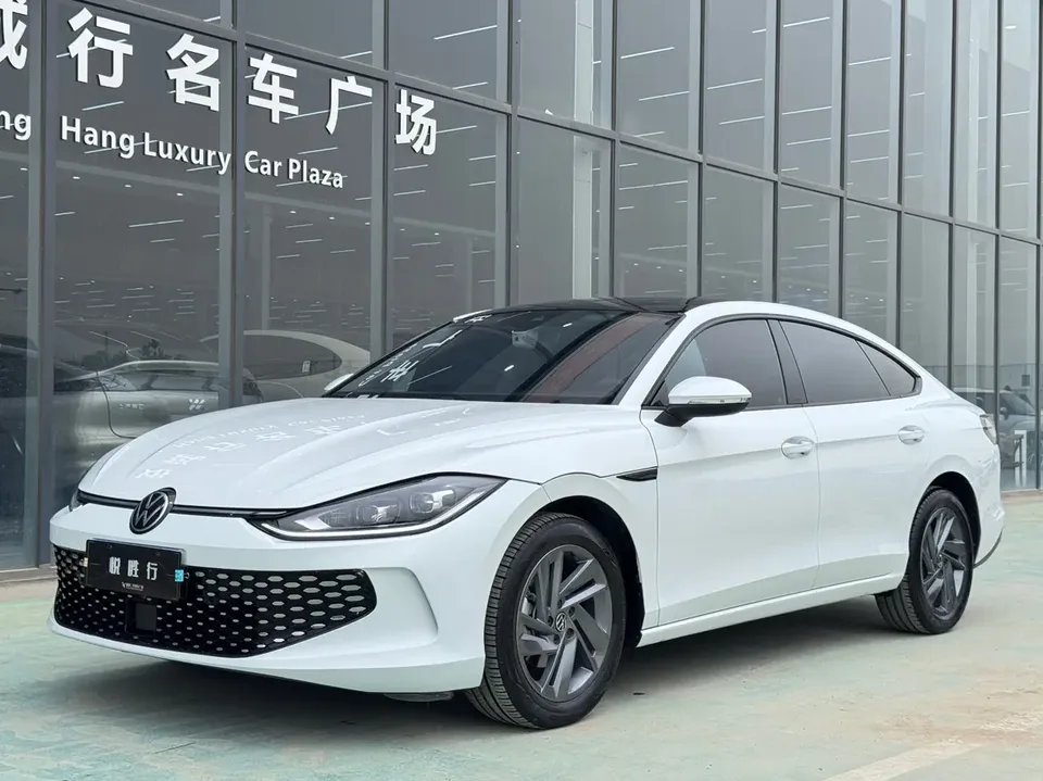 Volkswagen Lamando 2024 Lingdu Lingdu L 280TSI DSG Hot Edition 2024 — фото 1, купить с доставкой в Москву
