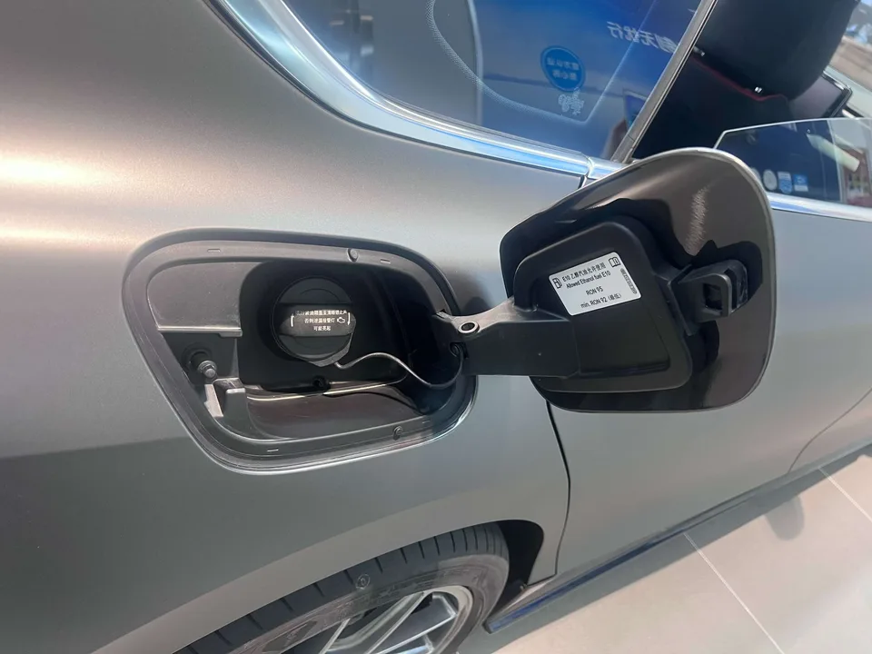 Volkswagen Lamando 2024 Lingdu Lingdu L 280TSI DSG Cool Edition 2025 — миниатюра 4