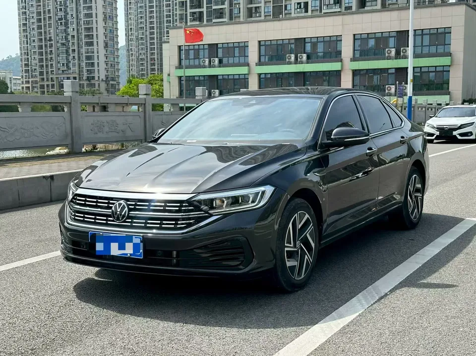 Volkswagen Sagitar 2023