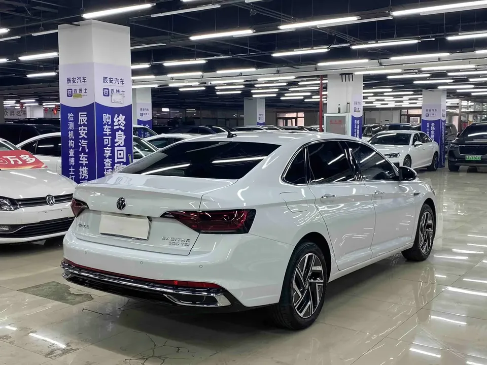 Volkswagen Sagitar 2023 Sagitar 300TSI DSG Beyond Edition 2023 — миниатюра 2