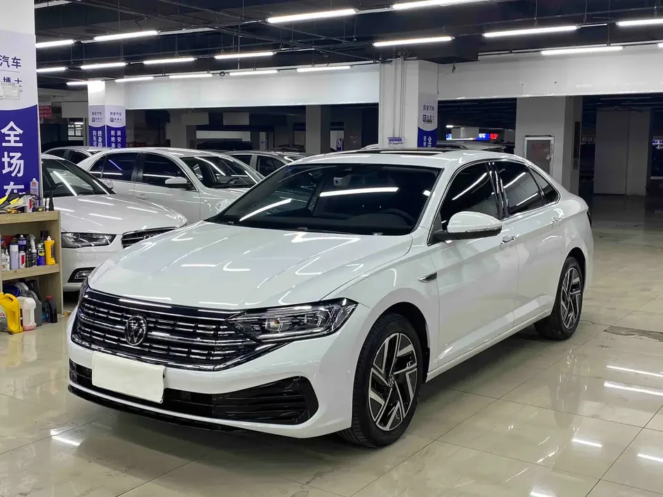 Volkswagen Sagitar 2023