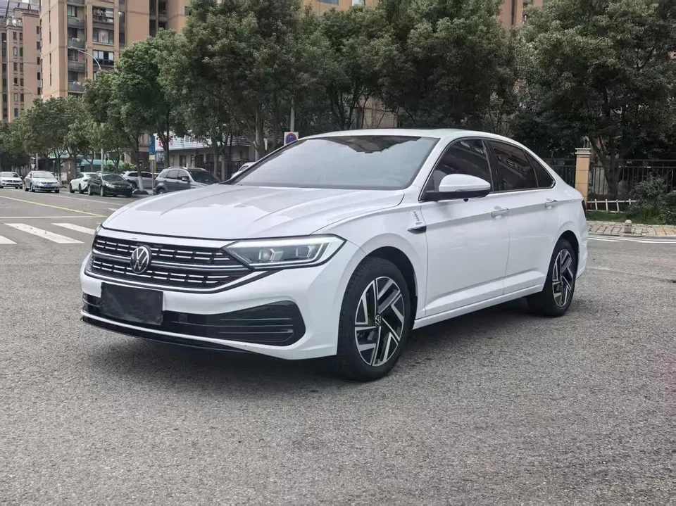 Volkswagen Sagitar 2024