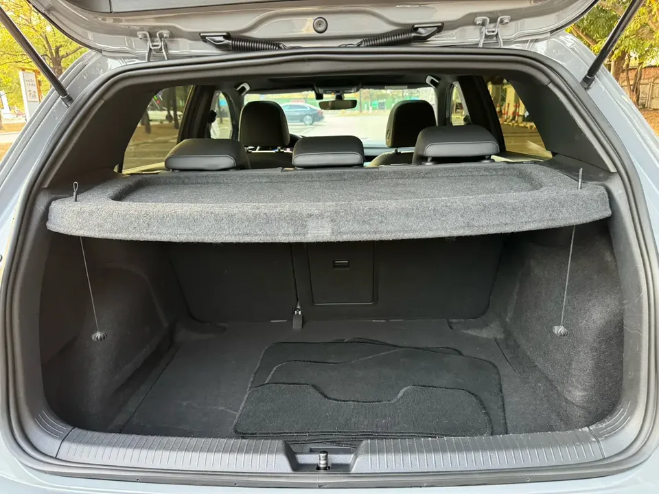 Volkswagen Golf golf 2023 280TSI DSG R-Line Lite 2024 — миниатюра 5