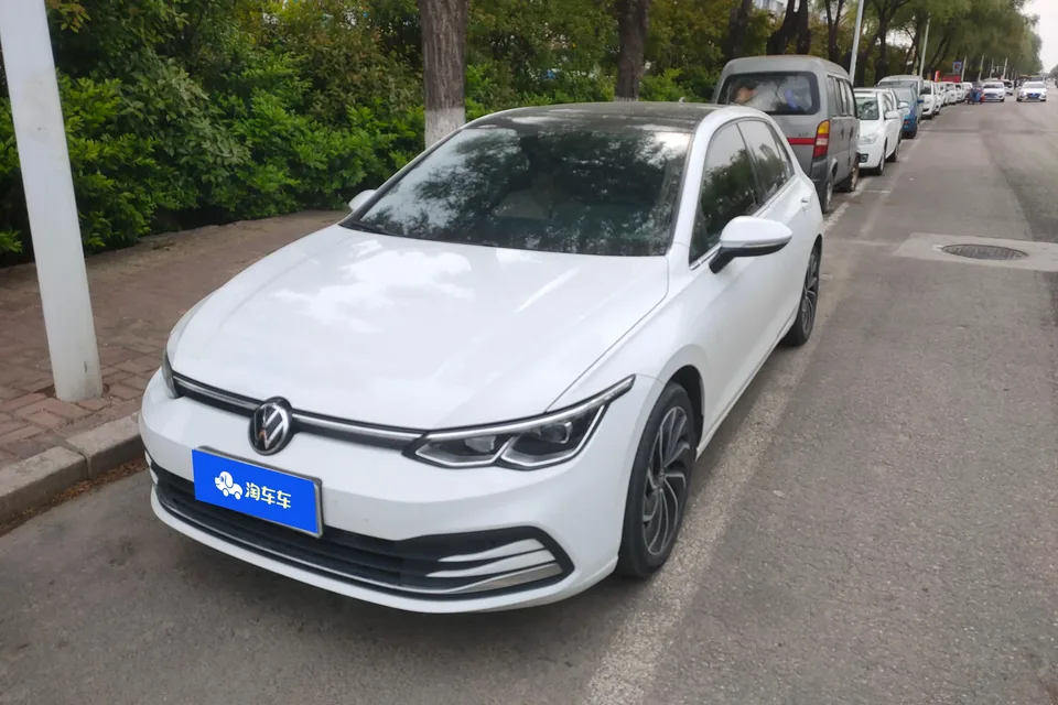 Volkswagen Golf 2022