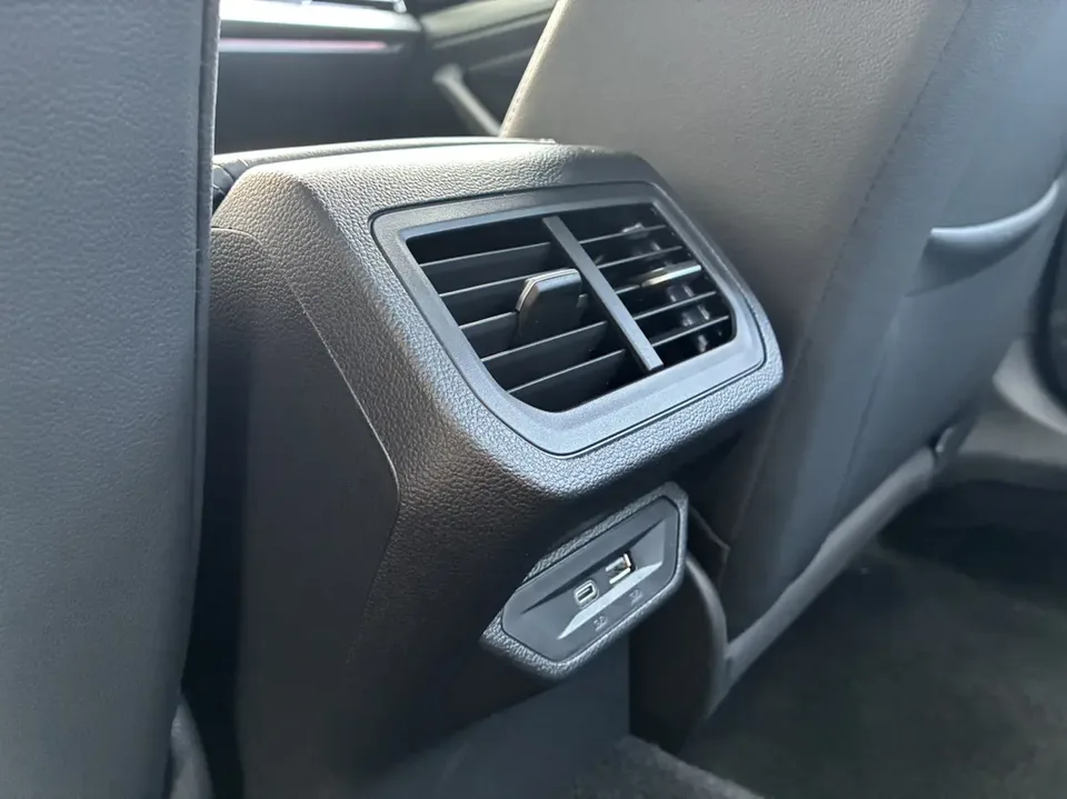 Volkswagen Lavida Lavida 2026 1.5L Automatic 5 Million Edition 2026 — thumbnail 4