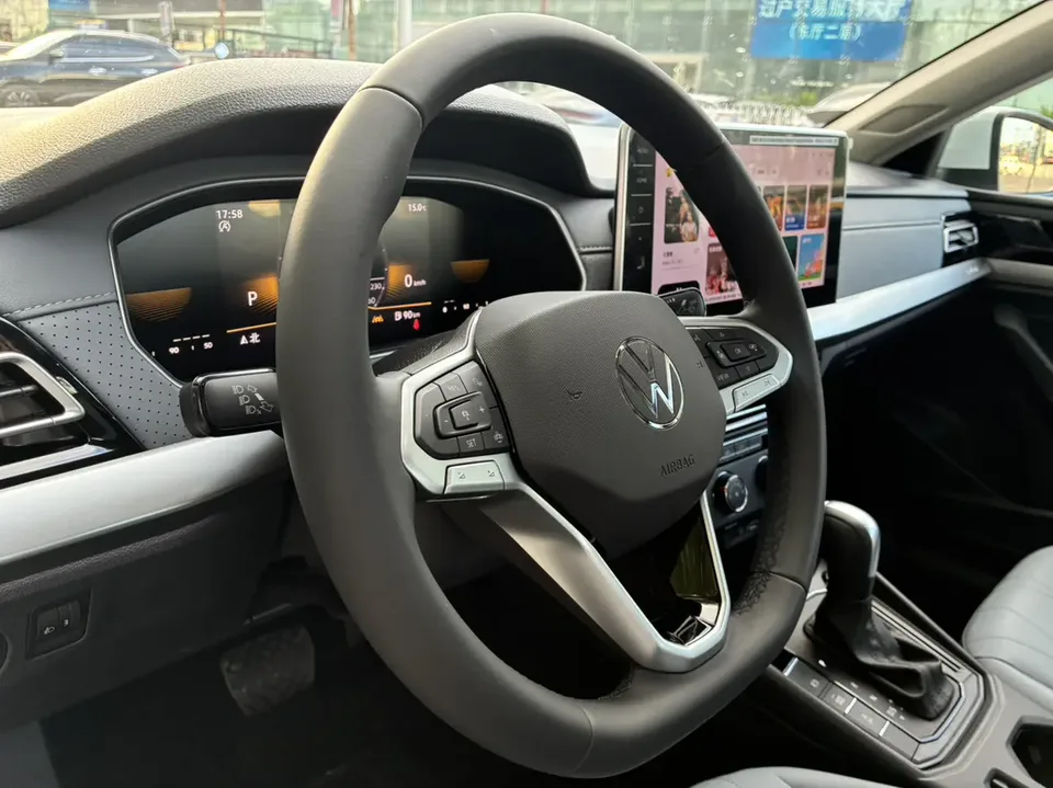 Volkswagen Lavida Lavida 2026 1.5L Automatic 5 Million Edition 2026 — thumbnail 5