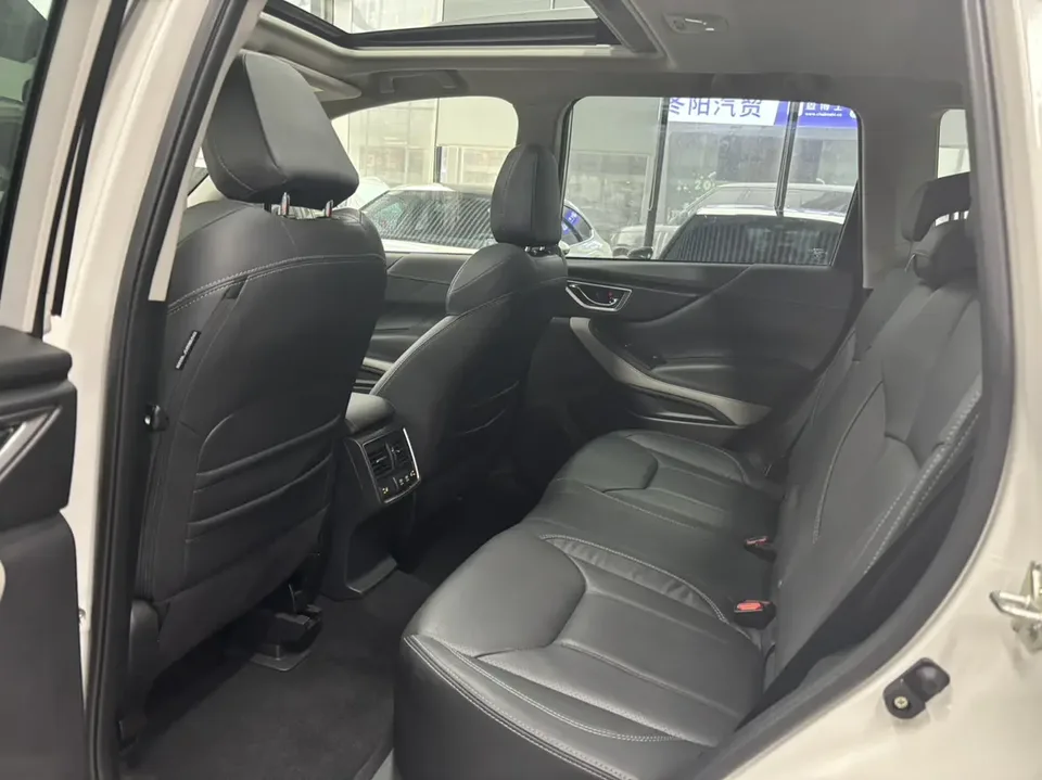 Subaru Forester FORESTER 2022 2.0i AWD flagship version EyeSight 2023 — миниатюра 4