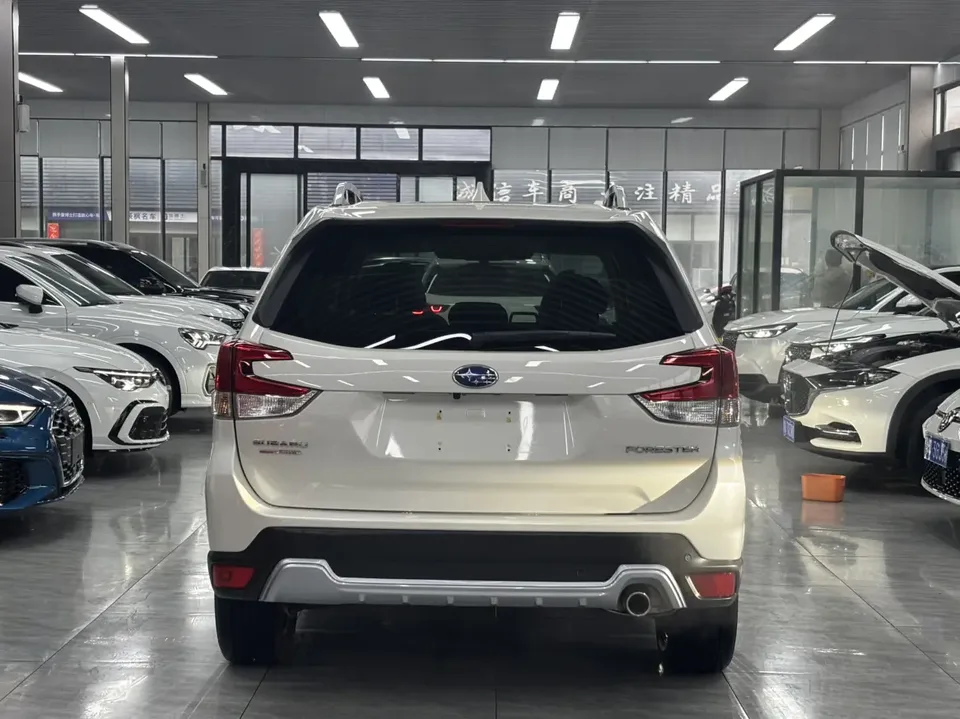 Subaru Forester FORESTER 2022 2.0i AWD flagship version EyeSight 2023 — миниатюра 5