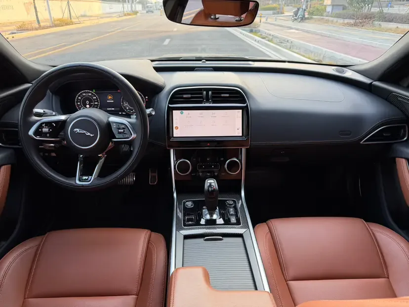 Jaguar XEL XEL 2021 2.0T 250PS Black Sports Edition 2022 — thumbnail 5