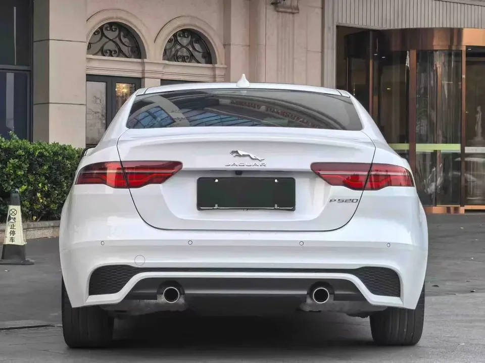 Jaguar XEL XEL 2022 2.0T 250PS R-DYNAMIC S aggressive sports version 2022 — thumbnail 2