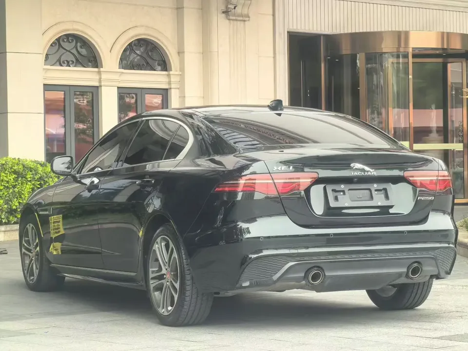 Jaguar XEL Jaguar XEL 2.0T 250PS R-DYNAMIC S Progressive Sports Edition 2023 — thumbnail 4