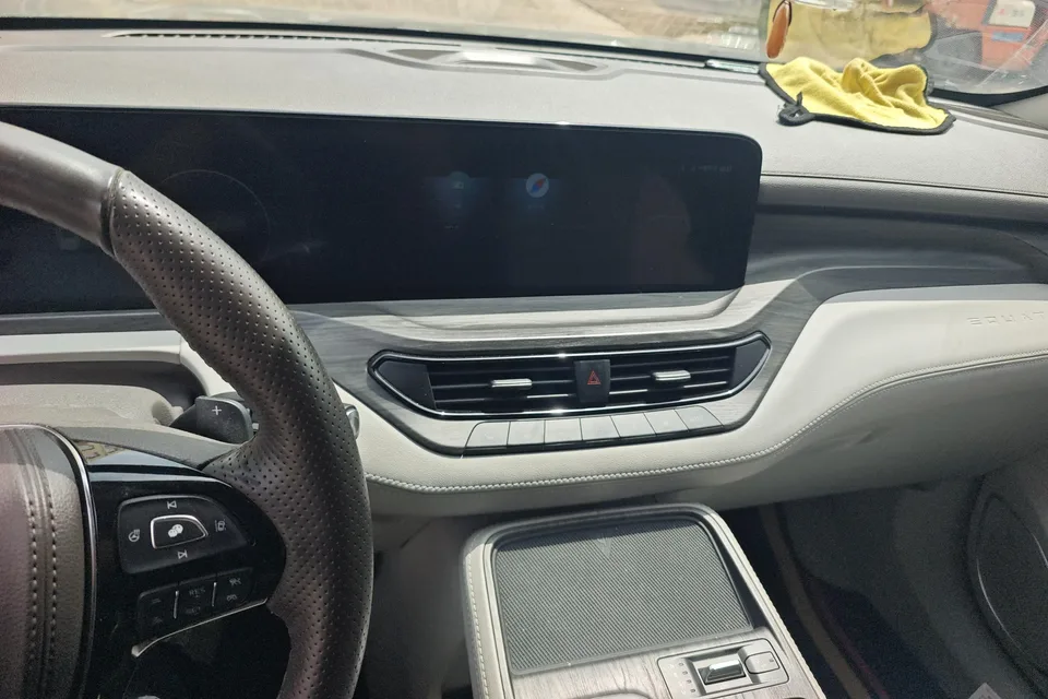 Ford Lingyu EcoBoost 225 7-seat Premium Edition (2/3/2) 2023 — миниатюра 3