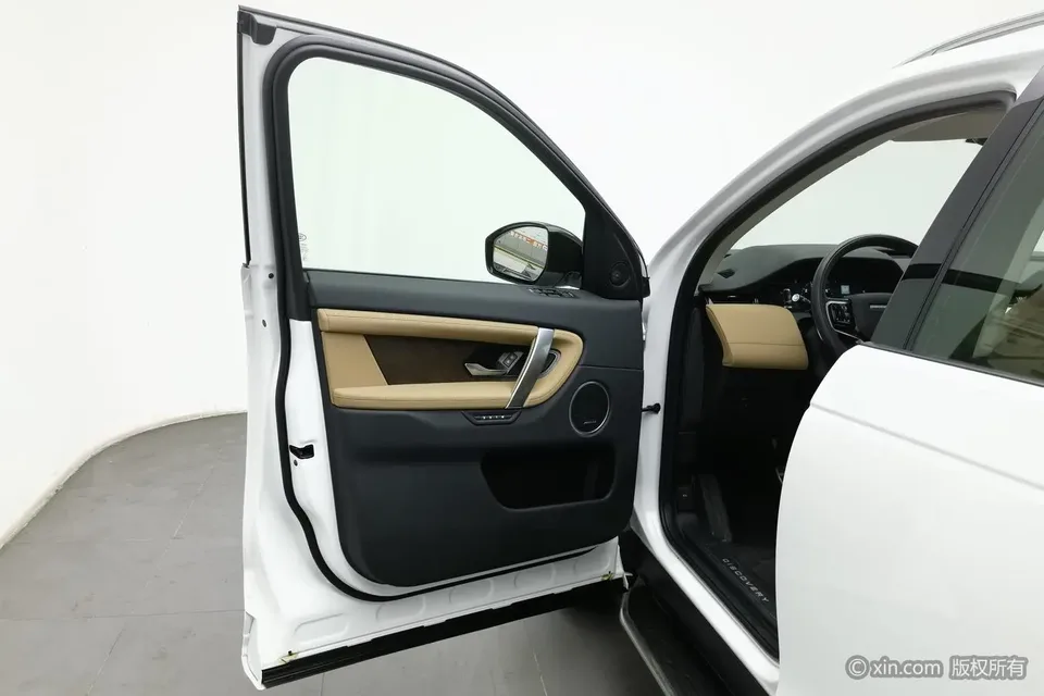 Land Rover Discover Sports Discovery Sport 2025 249PS Performance Technology Edition 2025 — миниатюра 4