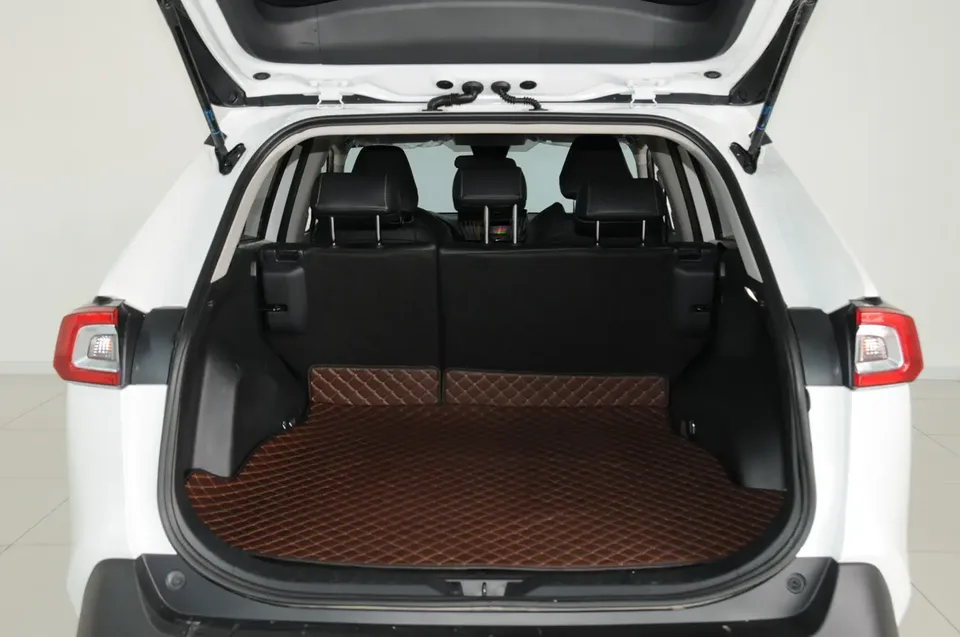Toyota Willanda 2.0L 2WD Leading Edition 2024 — миниатюра 4