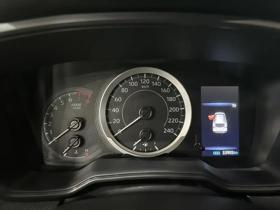 Toyota CorollaCross 2.0L Pioneer Edition 2023 — миниатюра 4