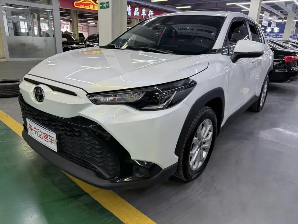 Toyota Frontlander Frontlander 2023 2.0L CVT Leading Edition 2023 — photo 1, buy with delivery to Moscow