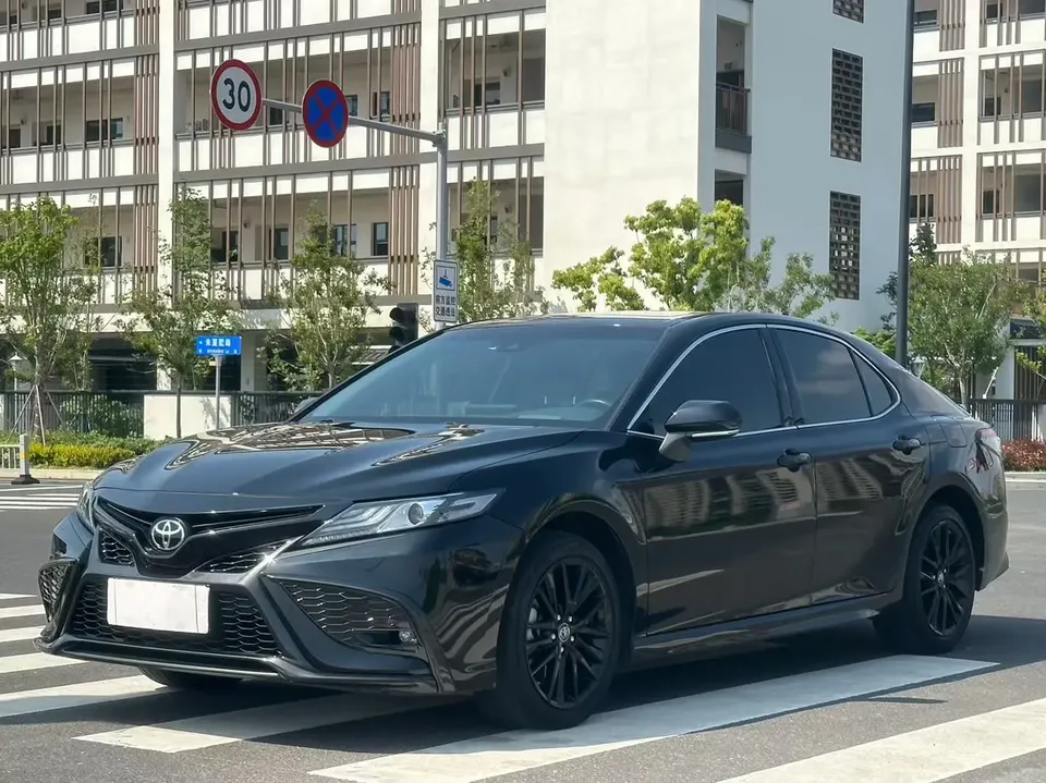 Toyota Camry 2023