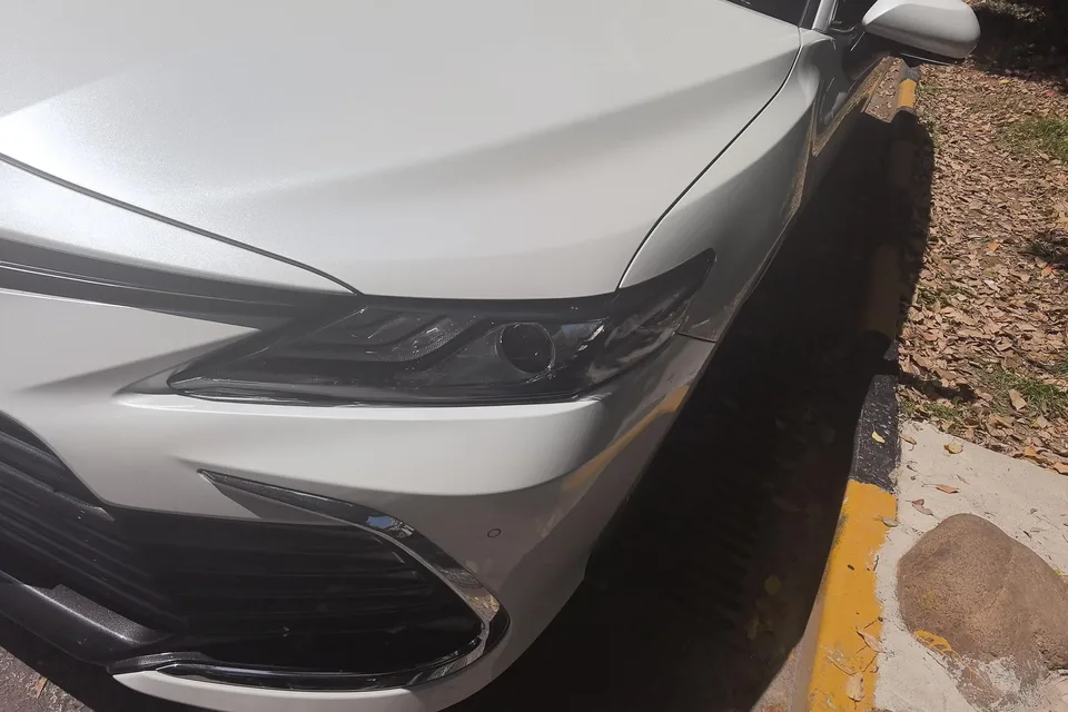 Toyota Camry 2.0G Deluxe Edition 2023 — миниатюра 2