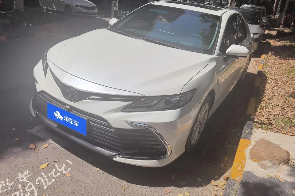 Toyota Camry 2023