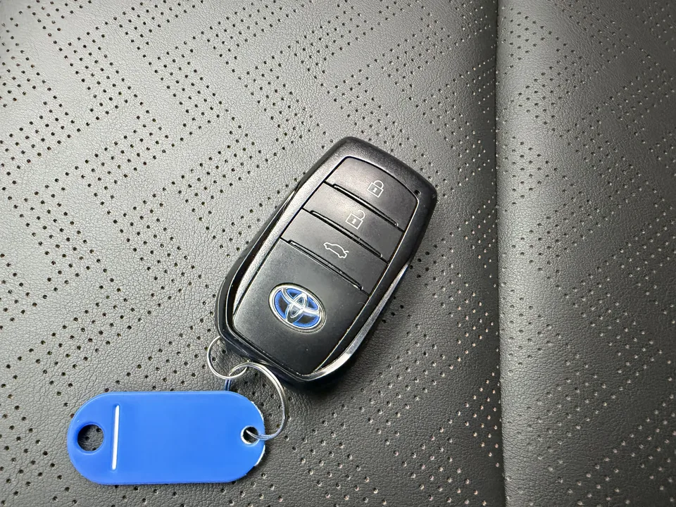 Toyota Levin Levin Hybrid 1.8L Sports Edition 2023 — миниатюра 2