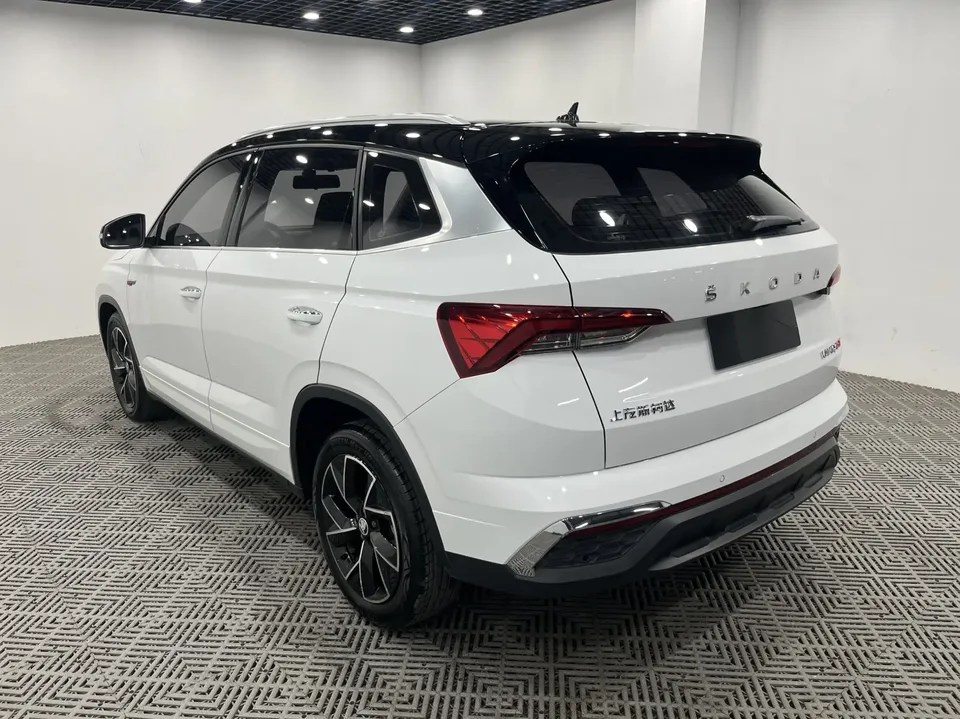 Skoda Kamiq Komic GT 2023 1.5L Automatic Premium Edition 2023 — миниатюра 4