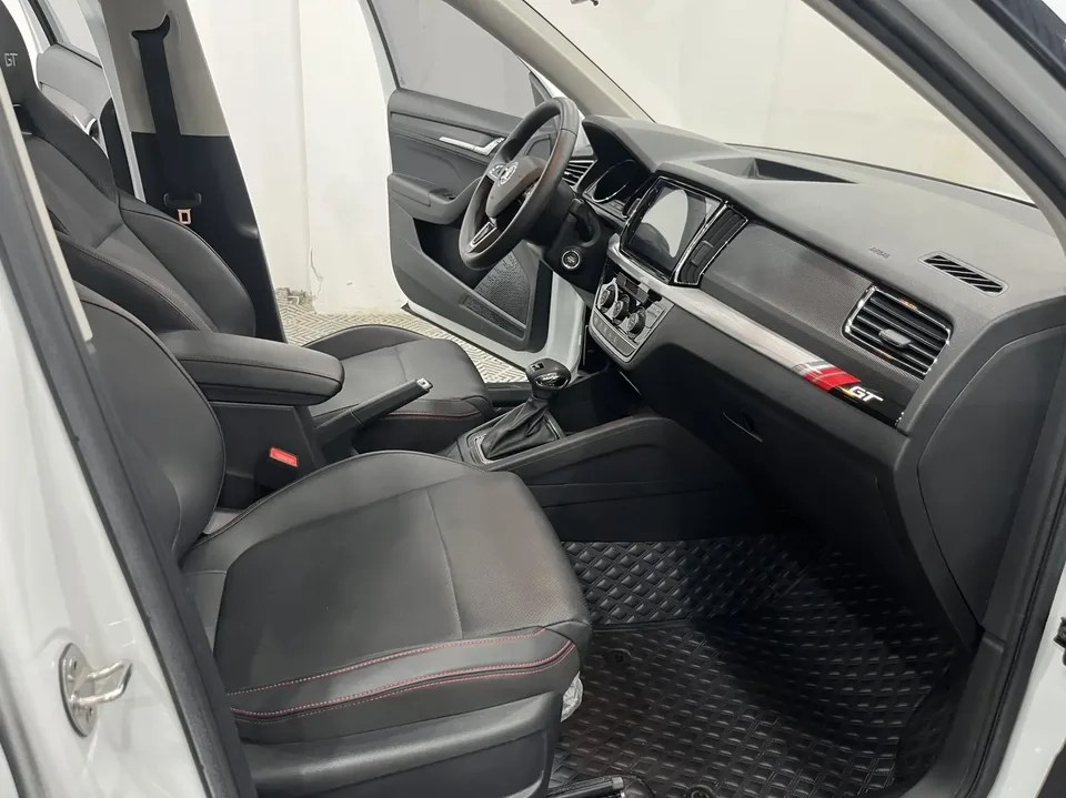 Skoda Kamiq Komic GT 2023 1.5L Automatic Premium Edition 2023 — миниатюра 5