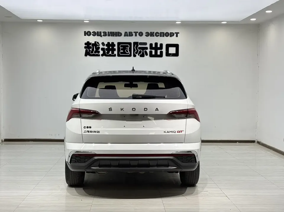 Skoda Kamiq facelift 1.5L automatic premium version 2023 — миниатюра 2