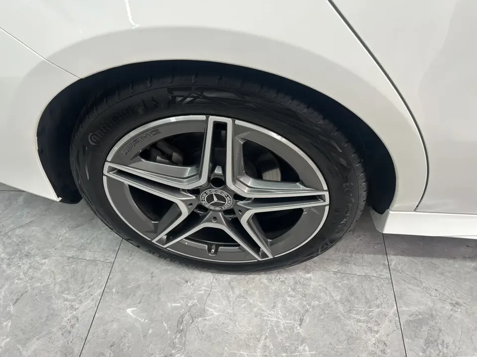Mercedes-Benz CLA (Imported) Mercedes-Benz CLA 2022 CLA 200 five-door hunting sports car 2022 — миниатюра 3