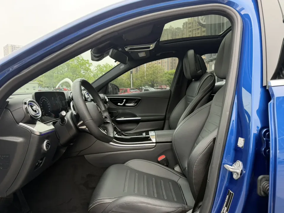 Mercedes-Benz C-Class Mercedes Benz C Class 2022 facelift C 260 L sports version 2022 — миниатюра 5