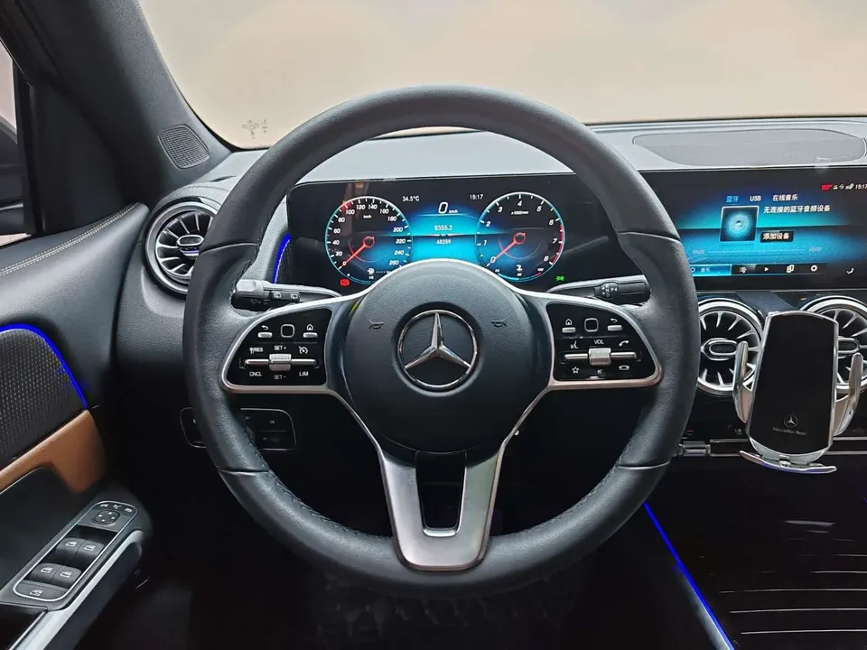 Mercedes-Benz GLB-Class Mercedes-Benz GLB 2023 GLB 220 Dynamic 2023 — миниатюра 3