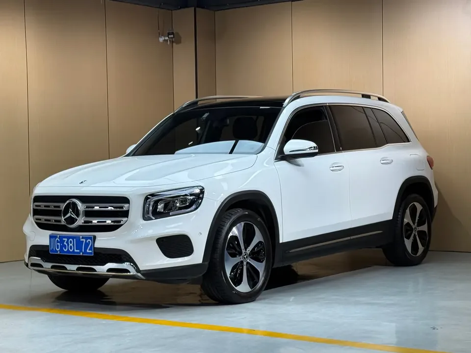 Mercedes-Benz GLB-Class 2023