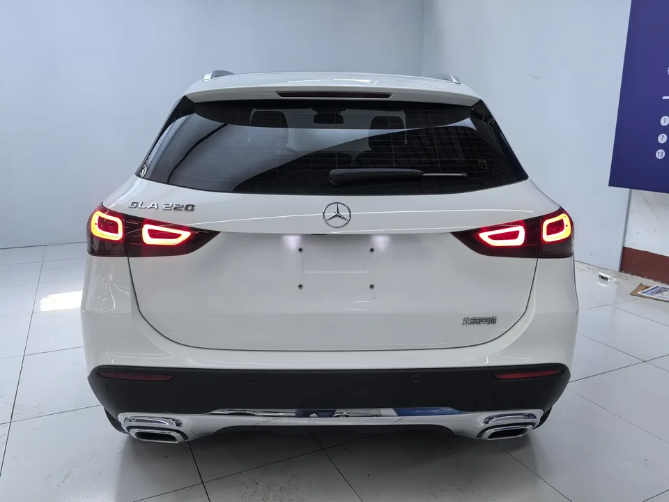 Mercedes-Benz GLA Mercedes-Benz GLA 2023 GLA 220 2022 — миниатюра 2
