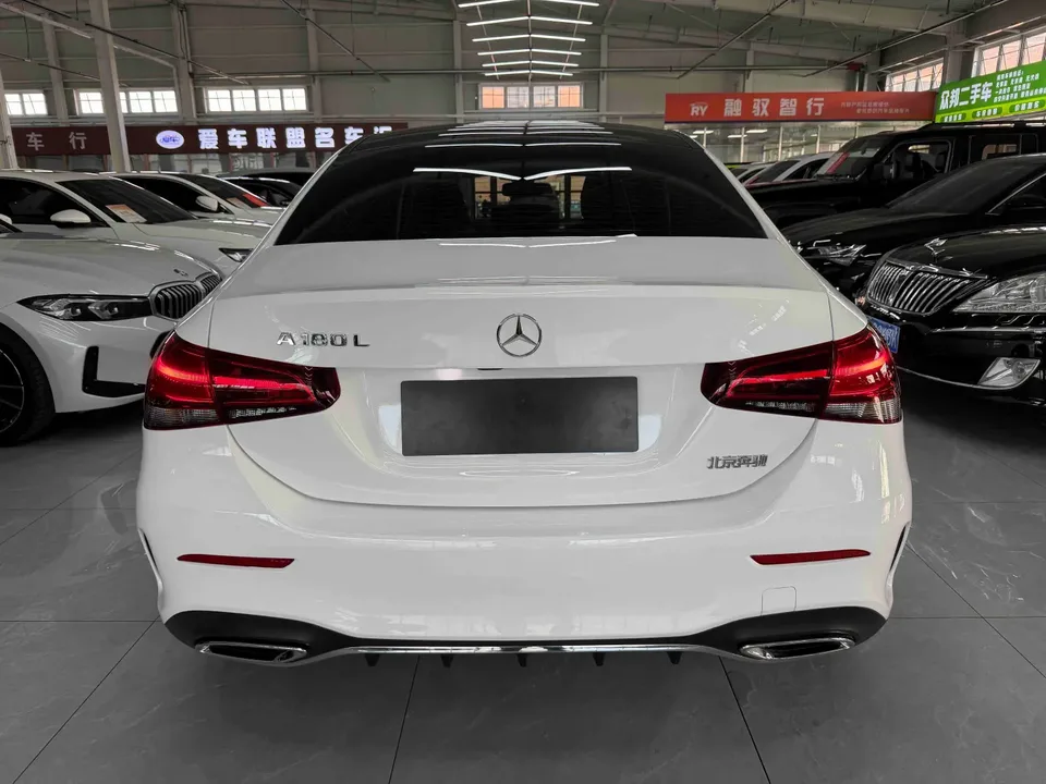 Mercedes-Benz Mercedes Benz A Class Mercedes-Benz A-Class 2022 A 180 L Sports Sedan 2023 — миниатюра 2