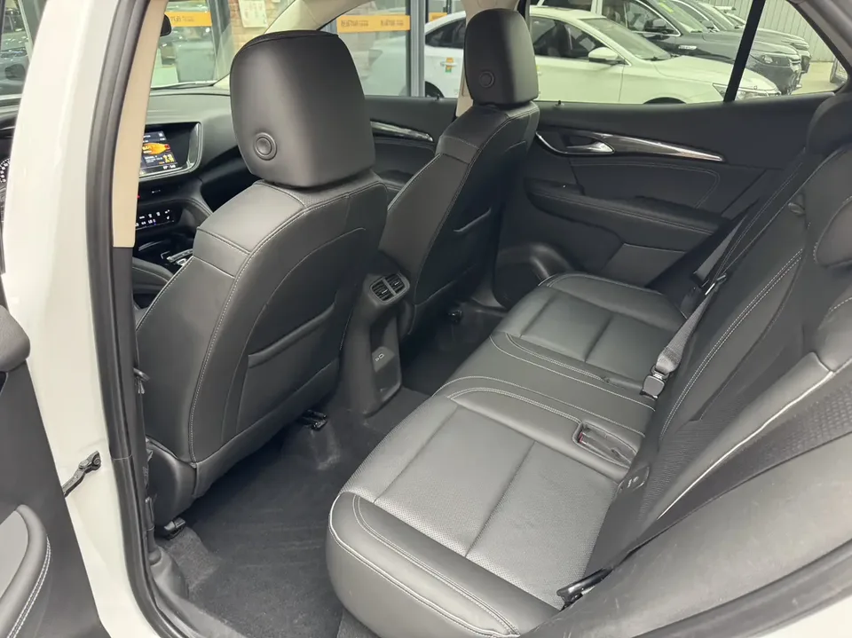 Buick Envision S facelift 552T two-wheel drive luxury model 2022 — миниатюра 5