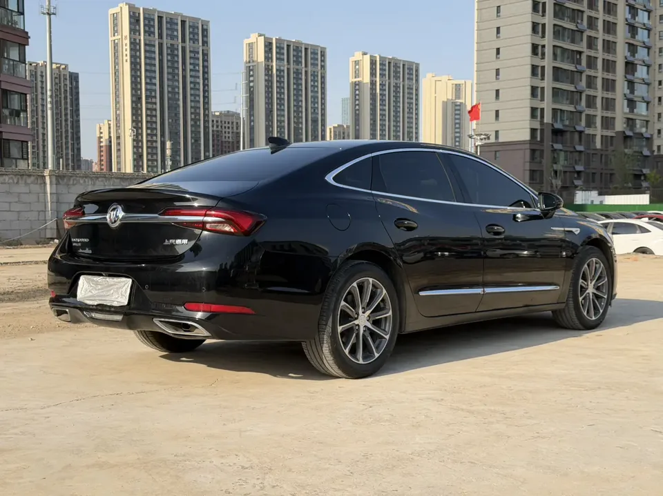 Buick LaCrosse LaCrosse 2022 Aivia 2.0T Early Access Model 2022 — миниатюра 4