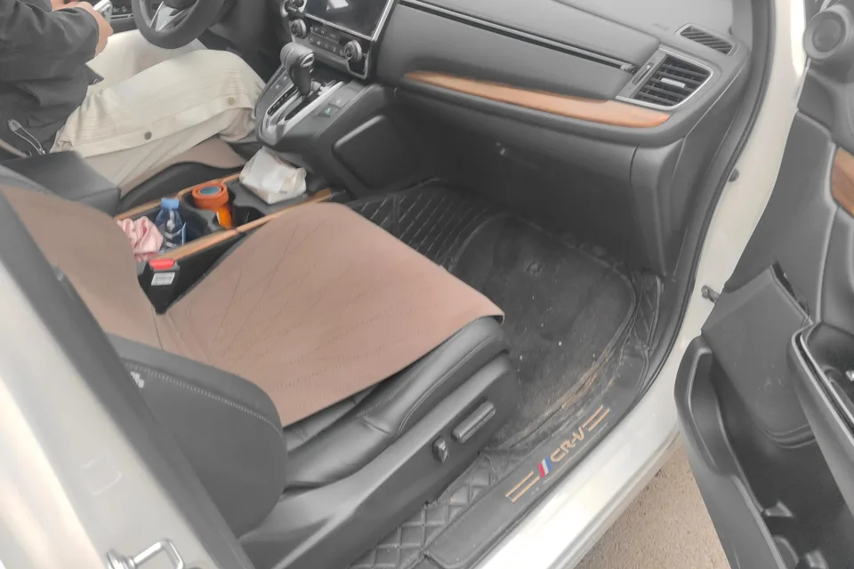 Honda CR-V Honda CR-V 2021 240TURBO CVT 2WD Fashion Edition 2022 — миниатюра 2