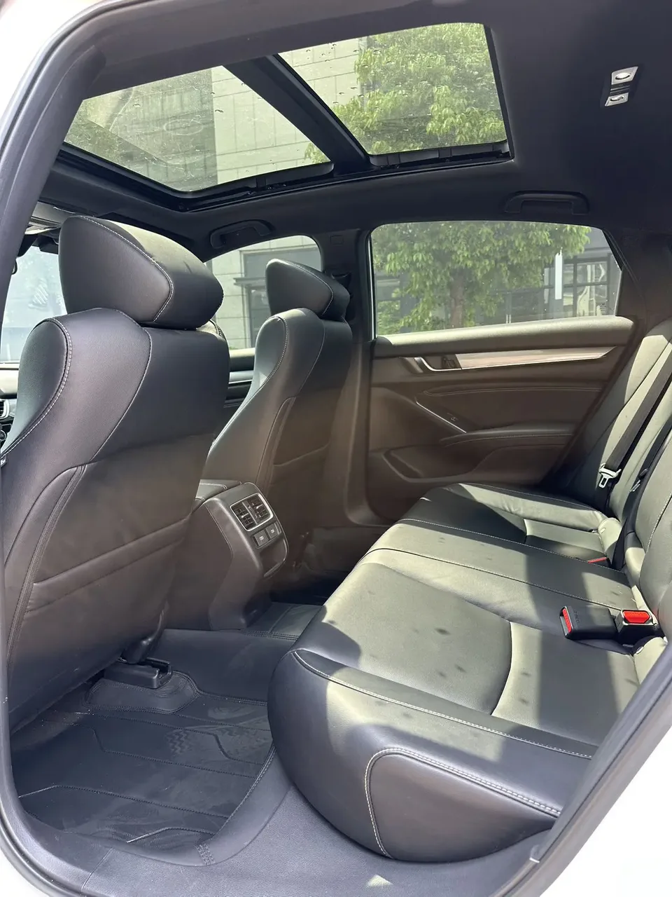 Honda Inspire Inship 2022 260TURBO Exquisite Edition 2022 — миниатюра 5