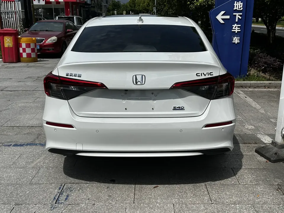 Honda CIVIC 2022 Civic 240TURBO CVT Power Control Edition 2022 — миниатюра 4